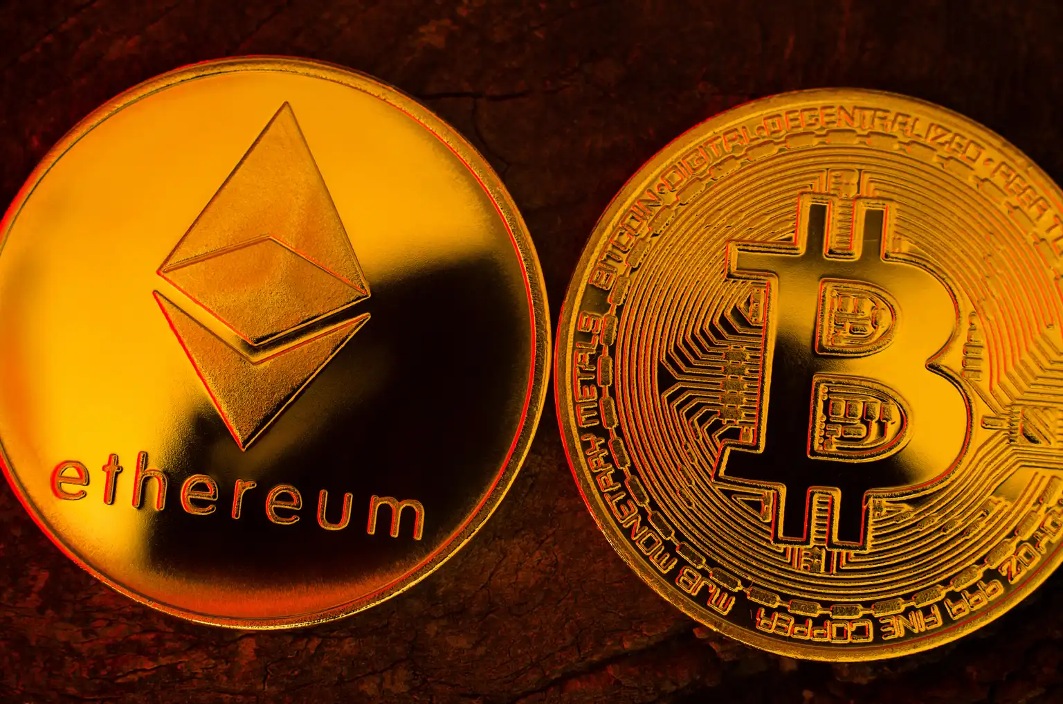 Ethereum vs Bitcoin Technology